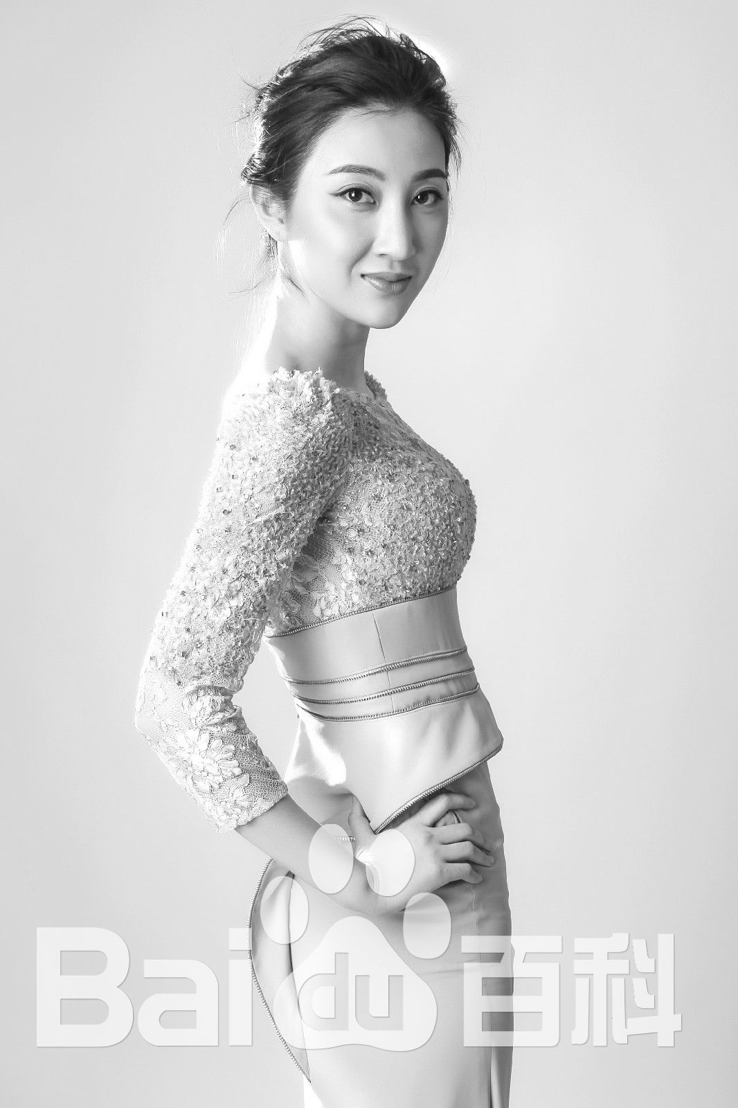 吕妍昕照片集壁纸壁纸