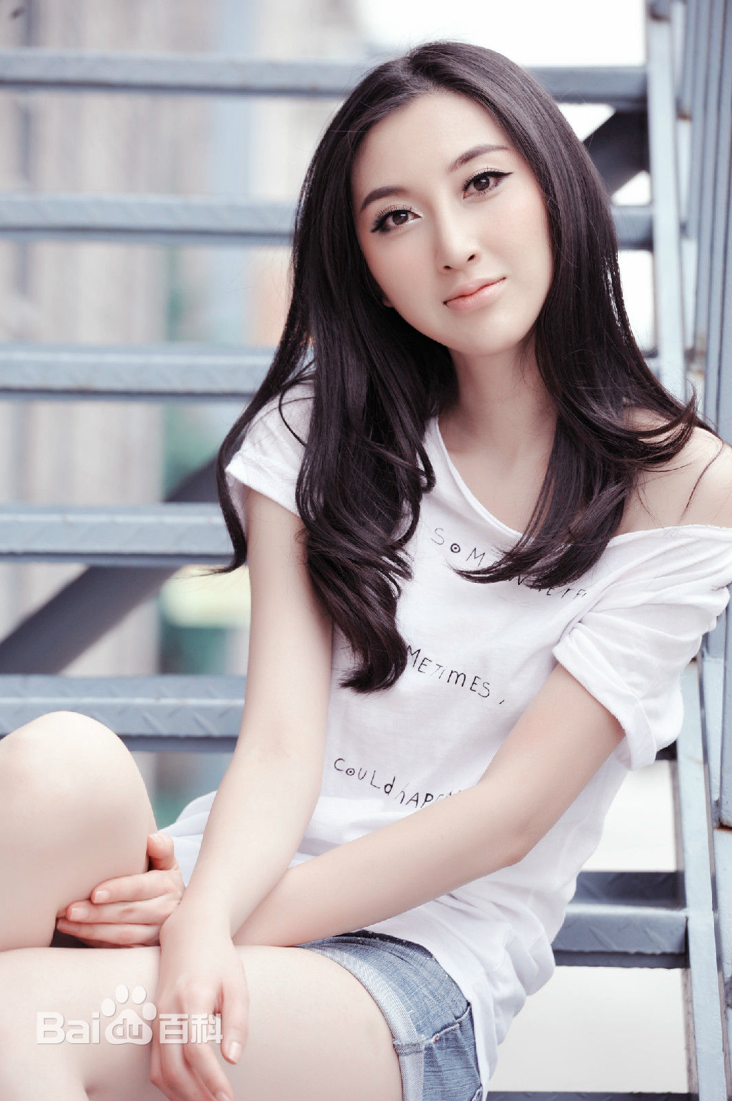 吕妍昕照片集壁纸壁纸