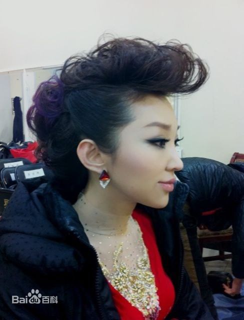 王芳台前幕后生活照相册