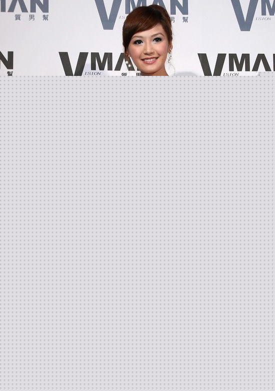 李妍瑾(Yuni， Li Yen Chin)出席活动壁纸壁纸