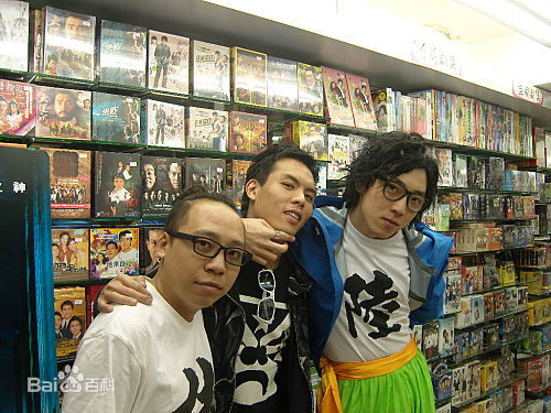 农夫近期性感图片图集