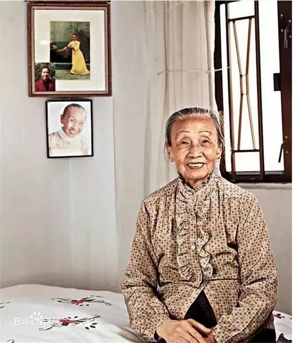 最全侯焕玲壁纸