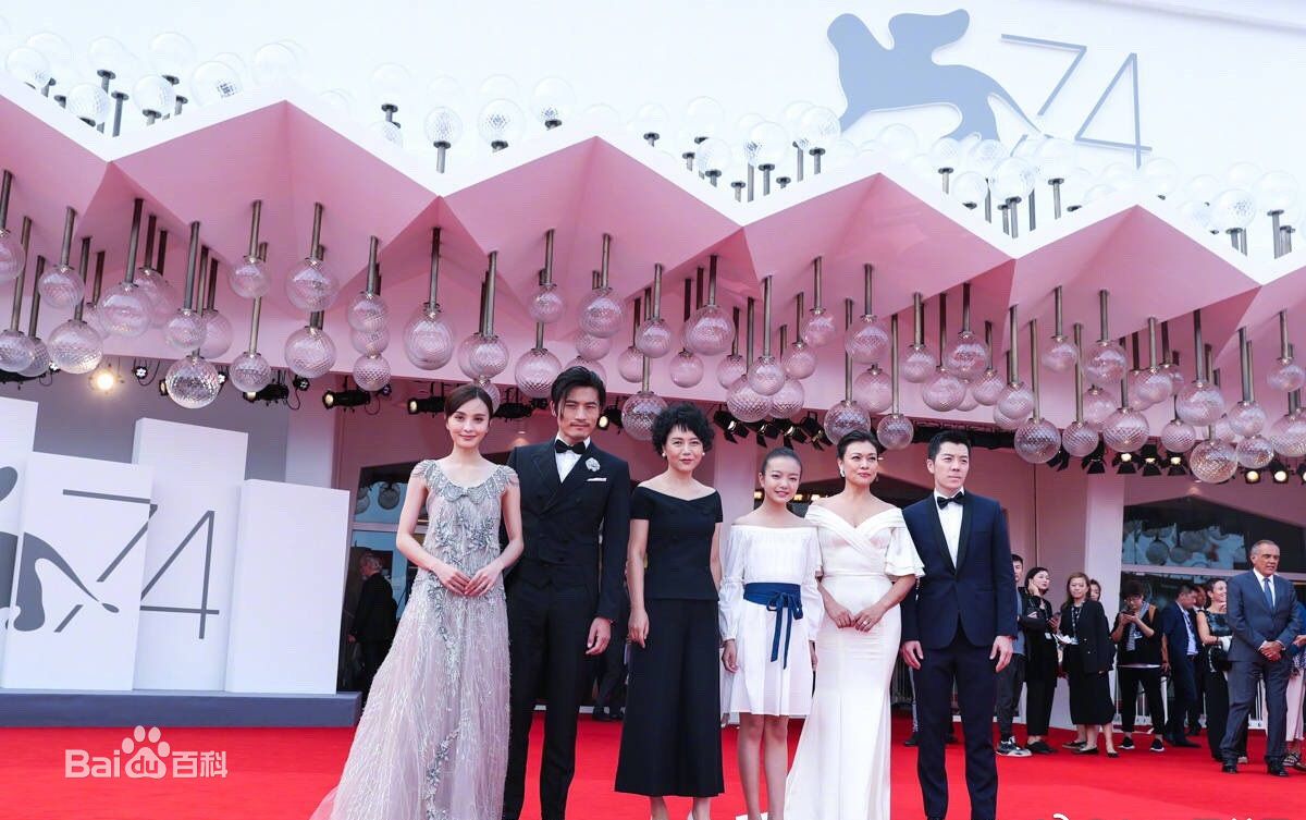 周美君威尼斯电影节活动前后照片