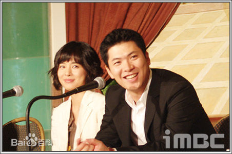 金相庆(Kim Sang-Kyung、)出席节目性感图片图集