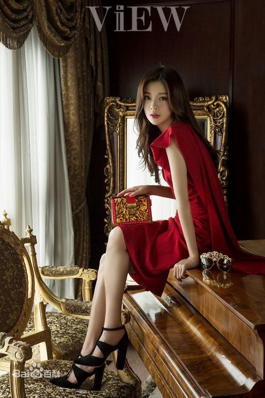 李先彬()最新时尚壁纸