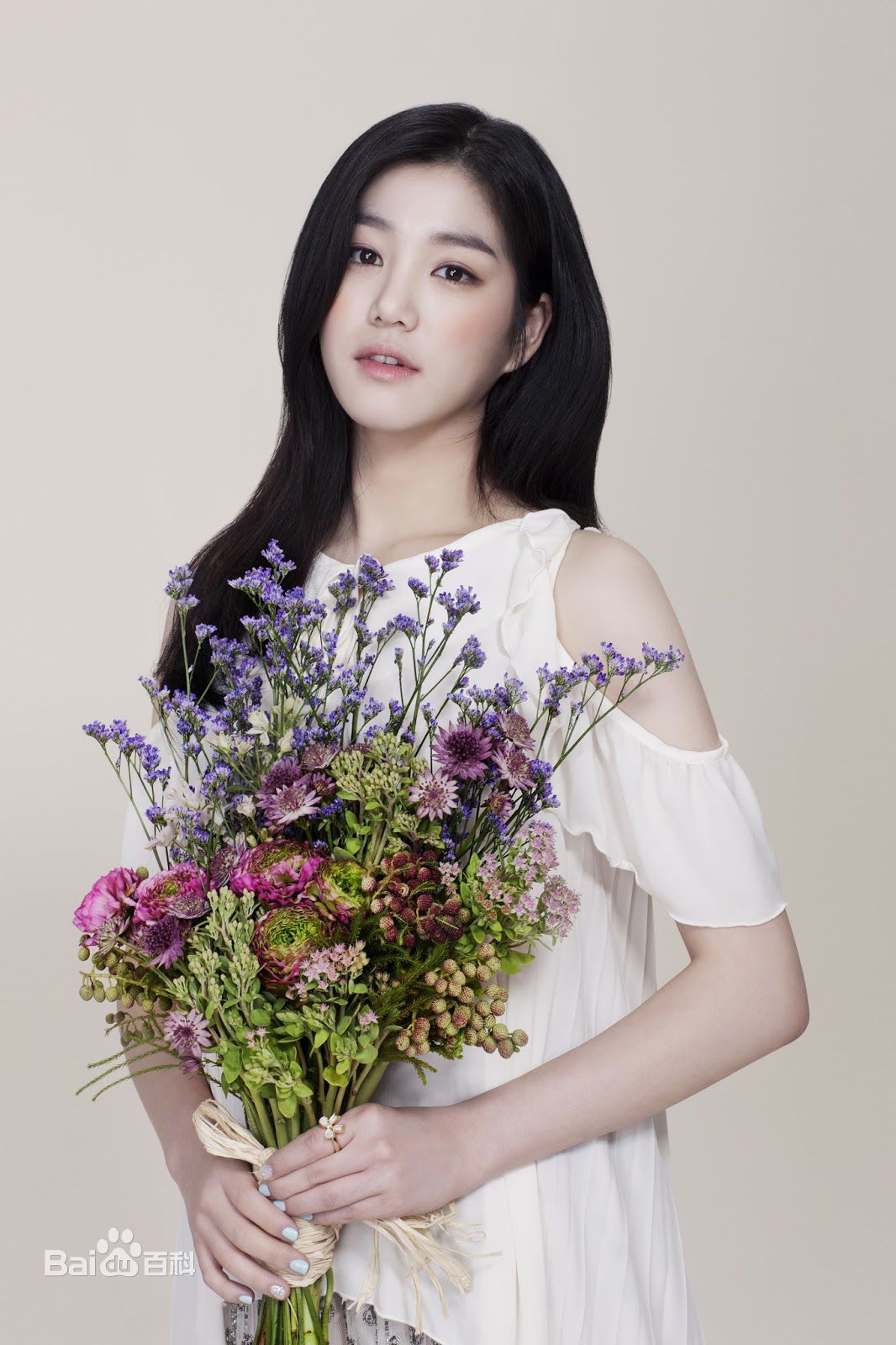 最优质李侑菲(Lee Yu Bi)生活照