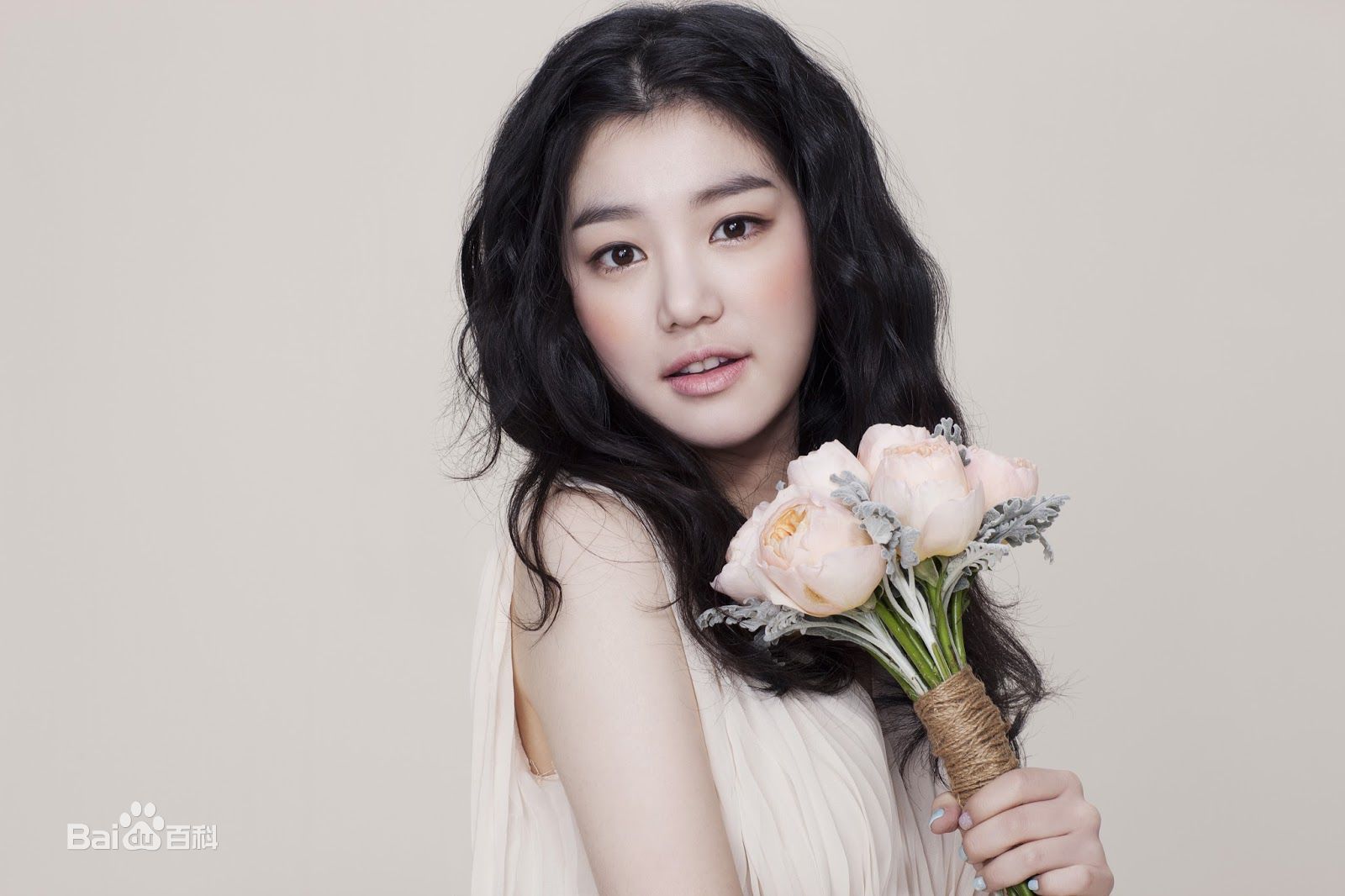 最优质李侑菲(Lee Yu Bi)生活照