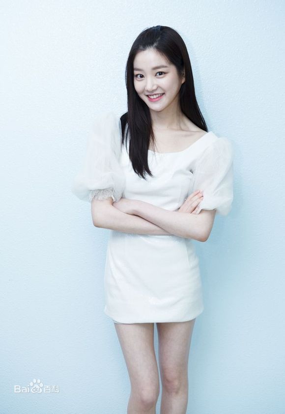 最优质李侑菲(Lee Yu Bi)生活照