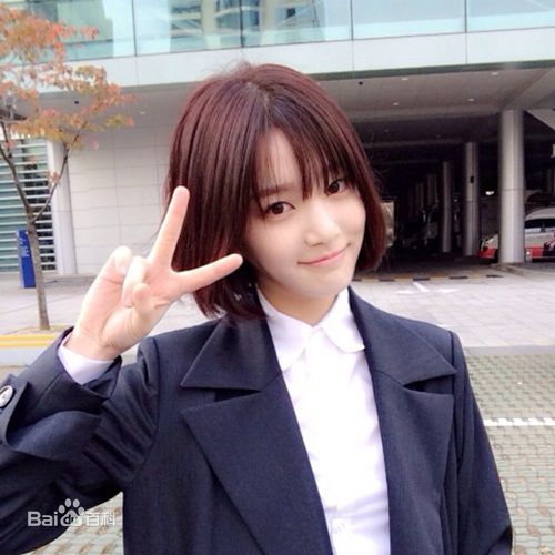 李侑菲(Lee Yu Bi)匹诺曹前后照片