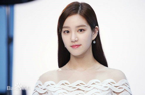 最全李侑菲(Lee Yu Bi)素颜照