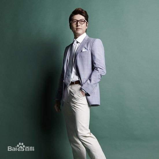 柳秀荣(Ryu Su Young、リュ スヨン)广告图图册