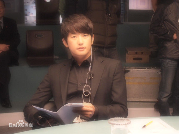 最优质朴施厚(，Park Si Hoo)在《我是杀人犯》图册中的相册