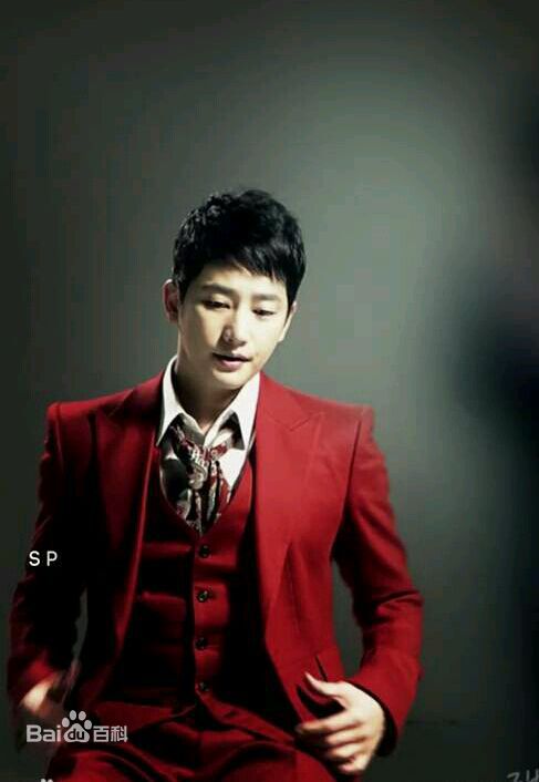 最优质朴施厚(，Park Si Hoo)在《我是杀人犯》图册中的相册