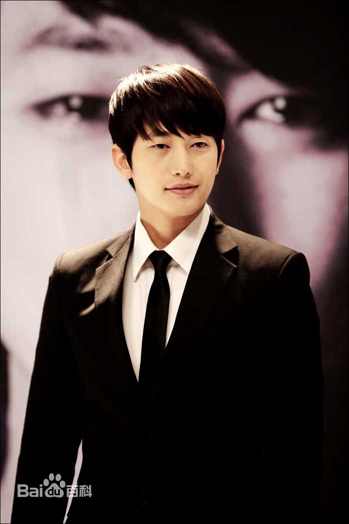 最优质朴施厚(，Park Si Hoo)在《我是杀人犯》图册中的相册