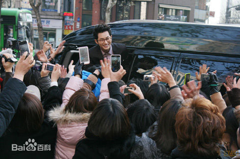 最优质朴施厚(，Park Si Hoo)在《我是杀人犯》图册中的相册