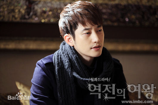 最全朴施厚(，Park Si Hoo)在《逆转女王》图册中的壁纸