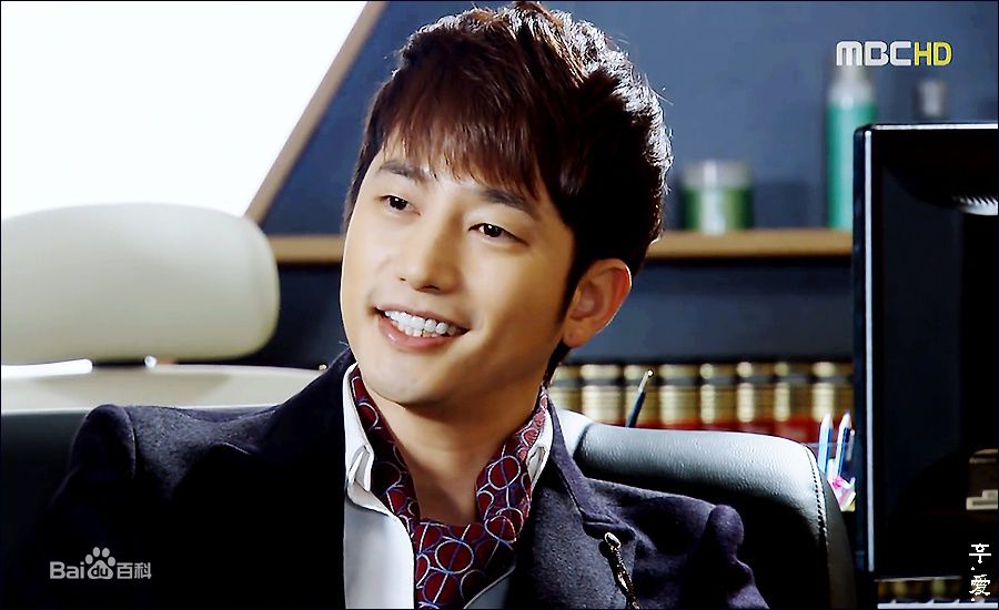 最全朴施厚(，Park Si Hoo)在《逆转女王》图册中的壁纸