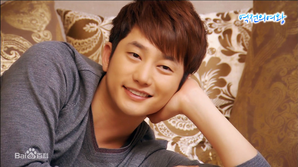 最全朴施厚(，Park Si Hoo)在《逆转女王》图册中的壁纸