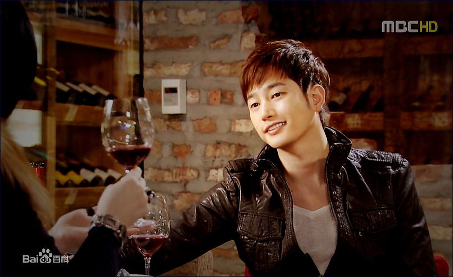 最全朴施厚(，Park Si Hoo)在《逆转女王》图册中的壁纸