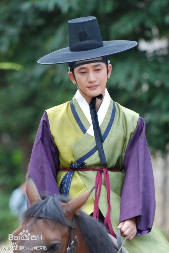 朴施厚(，Park Si Hoo)在《公主的男人》图册中的