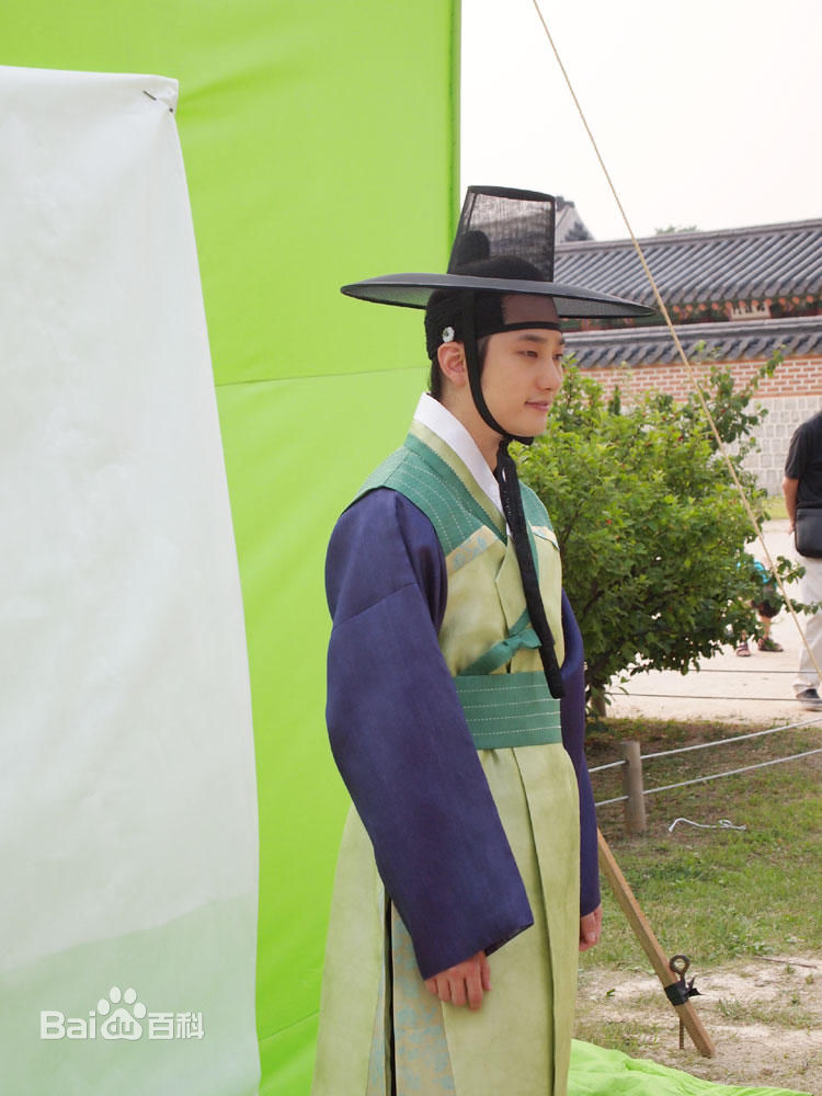 朴施厚(，Park Si Hoo)在《公主的男人》图册中的