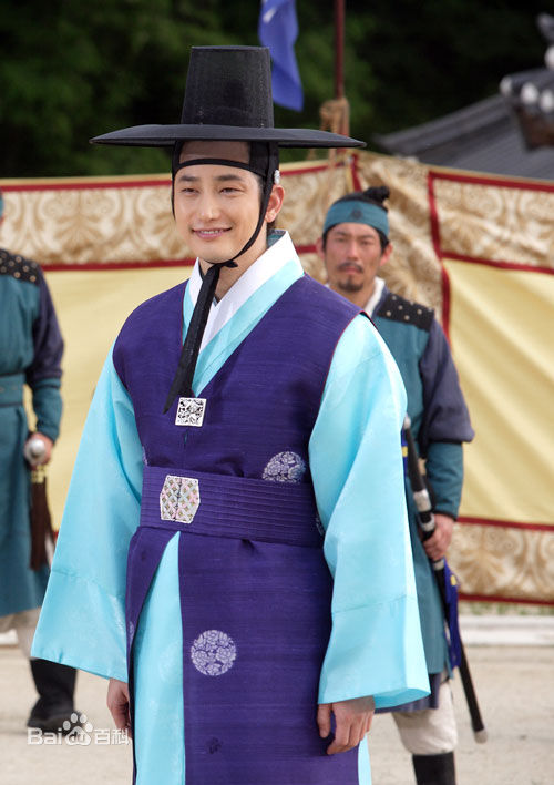 朴施厚(，Park Si Hoo)在《公主的男人》图册中的