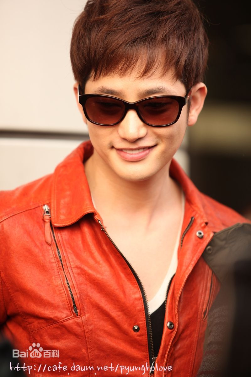 朴施厚(，Park Si Hoo)图册四图册