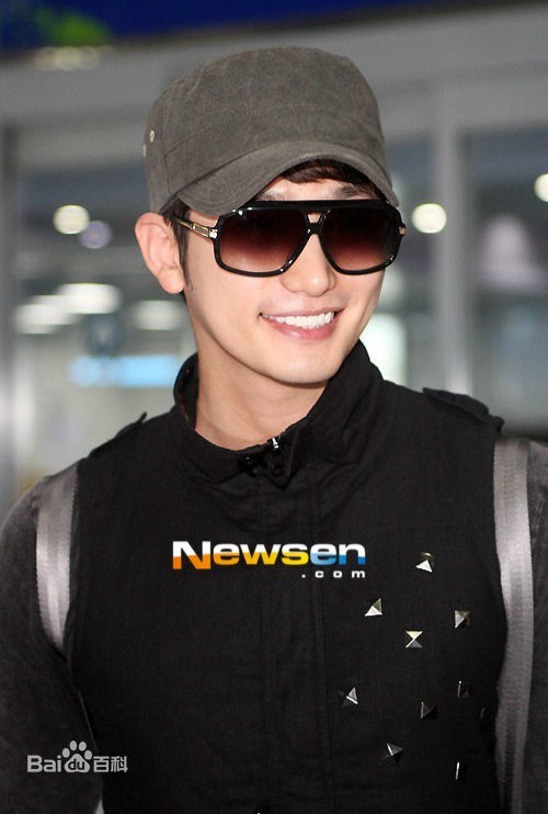 朴施厚(，Park Si Hoo)图册四图册