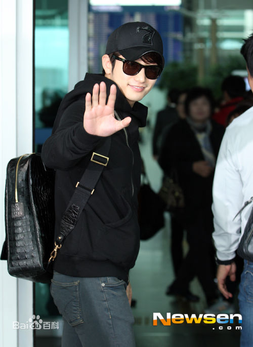 朴施厚(，Park Si Hoo)图册四图册