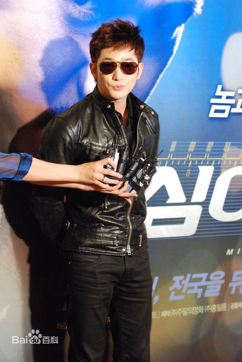 朴施厚(，Park Si Hoo)图册四图册