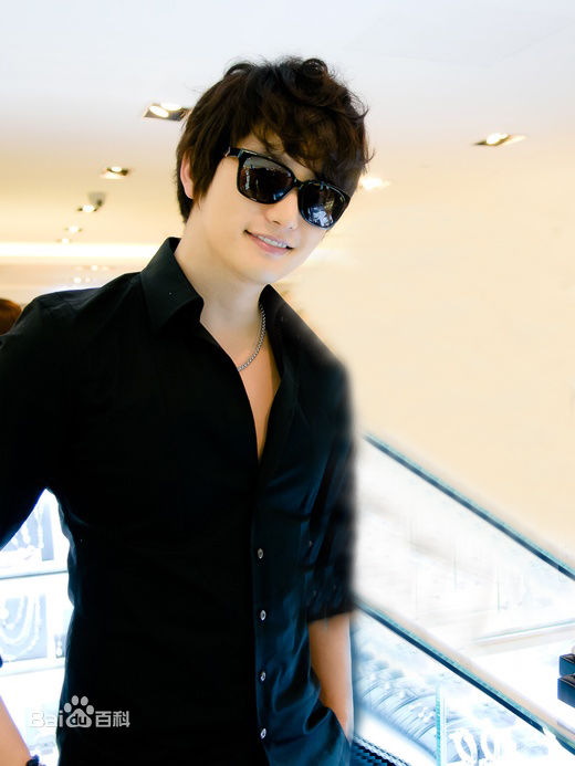 朴施厚(，Park Si Hoo)图册四图册