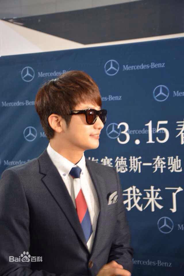 朴施厚(，Park Si Hoo)图册四图册