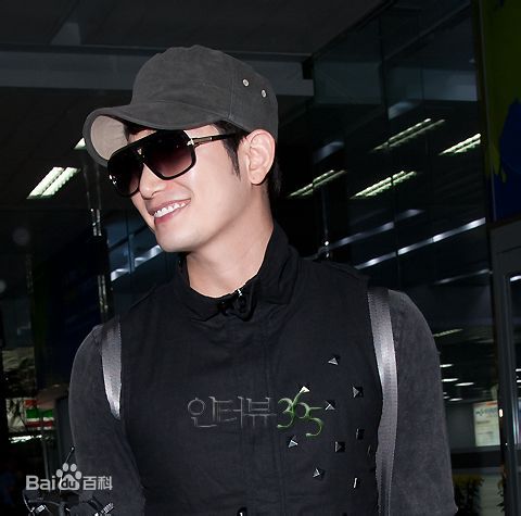 朴施厚(，Park Si Hoo)图册四图册