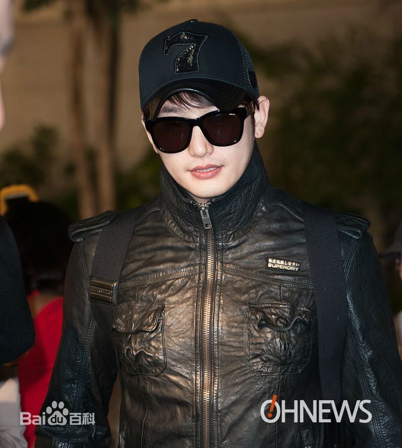 朴施厚(，Park Si Hoo)图册四图册