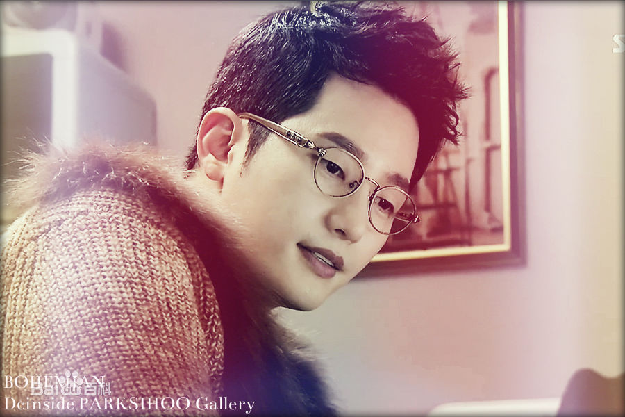 最优质朴施厚(，Park Si Hoo)在《清潭洞爱丽丝》图册中的相册