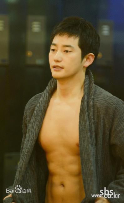 最优质朴施厚(，Park Si Hoo)在《清潭洞爱丽丝》图册中的相册