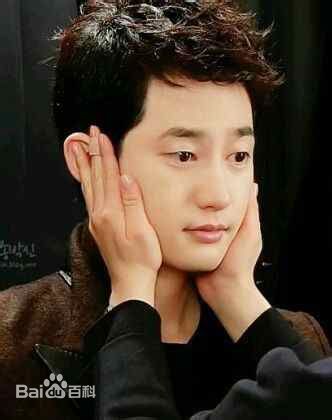 最优质朴施厚(，Park Si Hoo)在《清潭洞爱丽丝》图册中的相册