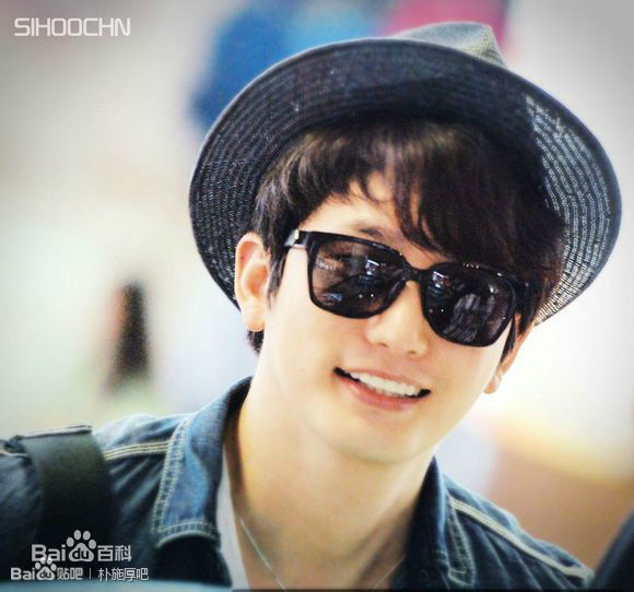 高清朴施厚(，Park Si Hoo)在《公主的男人》日本宣传图册中的图集