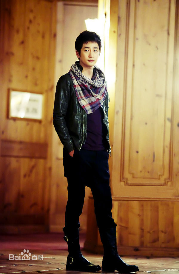 精选朴施厚(，Park Si Hoo)在《检察官公主》图册中的图册