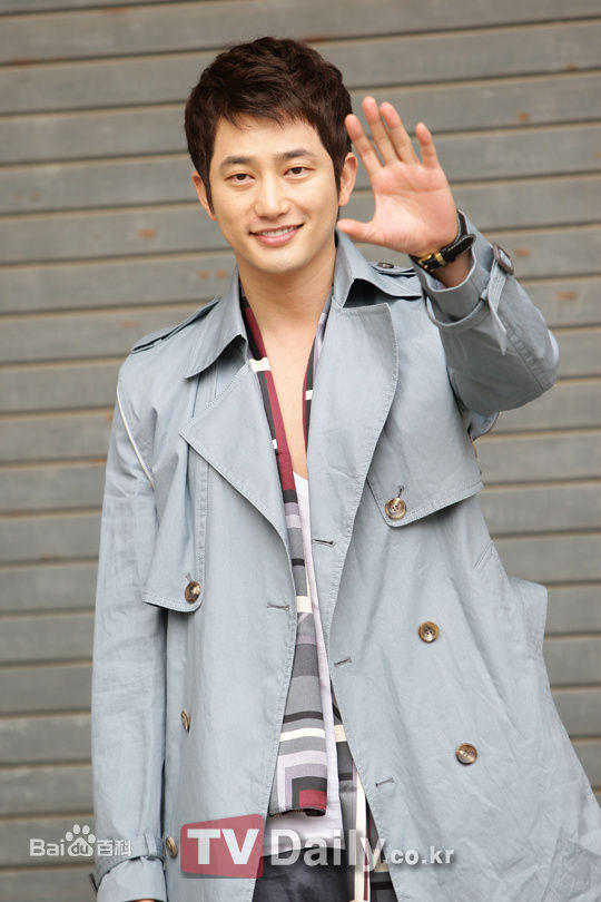 精选朴施厚(，Park Si Hoo)在《检察官公主》图册中的图册