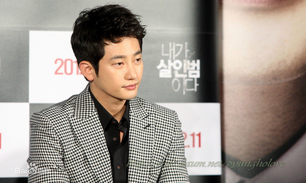 最全朴施厚(，Park Si Hoo)在《我是杀人犯》发布会图册中的壁纸