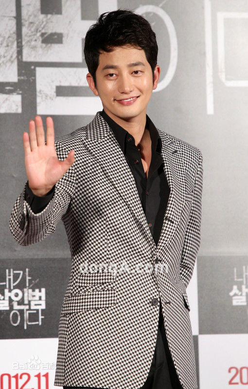 最全朴施厚(，Park Si Hoo)在《我是杀人犯》发布会图册中的壁纸