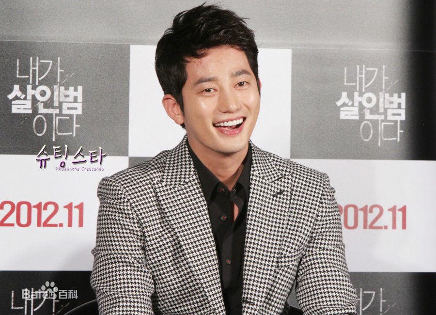 最全朴施厚(，Park Si Hoo)在《我是杀人犯》发布会图册中的壁纸