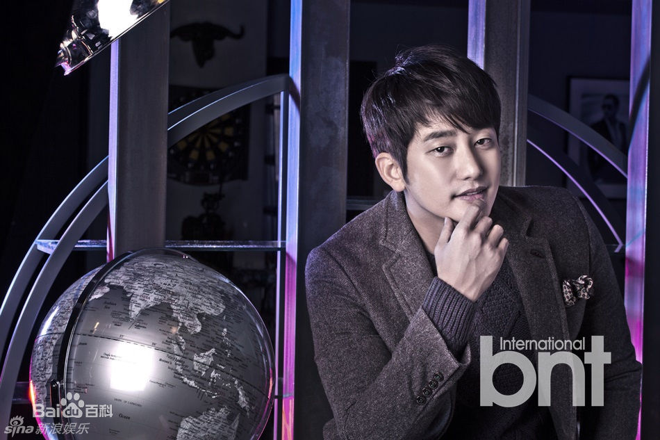 朴施厚(，Park Si Hoo)图册一前后照片