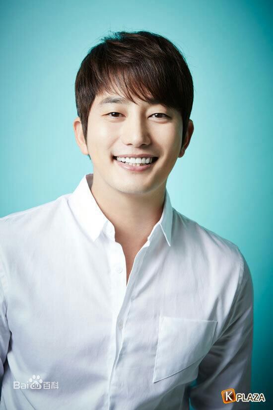 朴施厚(，Park Si Hoo)图册一前后照片