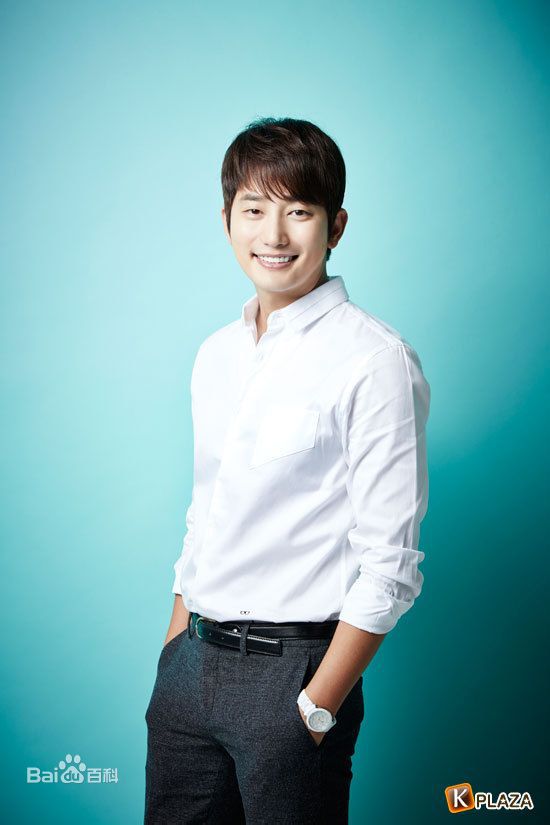 朴施厚(，Park Si Hoo)图册一前后照片