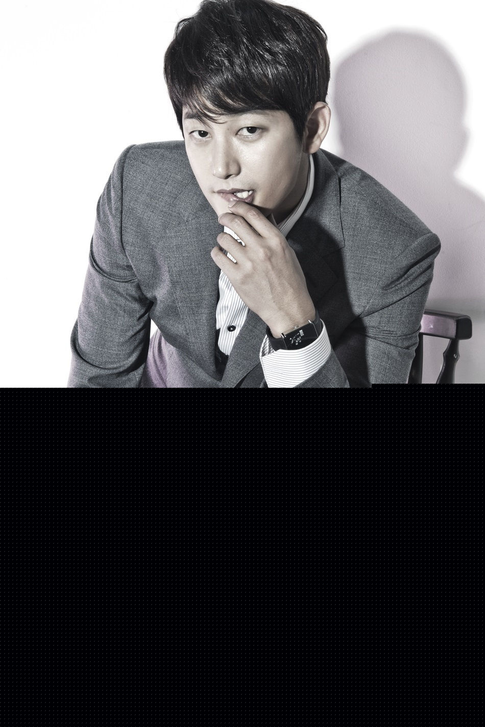 朴施厚(，Park Si Hoo)图册一前后照片