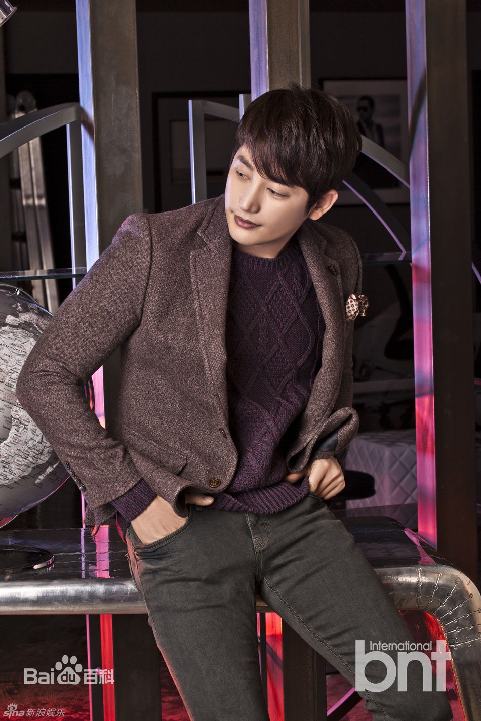 朴施厚(，Park Si Hoo)图册一前后照片