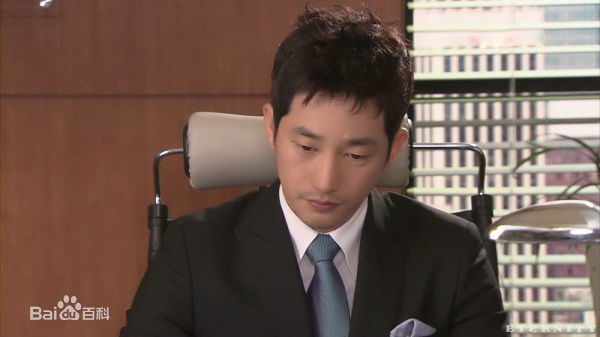 最新朴施厚(，Park Si Hoo)在《遇见完美邻居的方法》图册中的壁纸