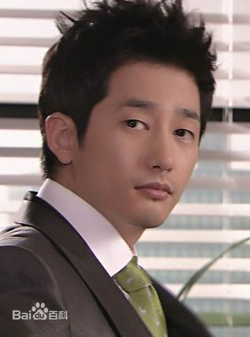 最新朴施厚(，Park Si Hoo)在《遇见完美邻居的方法》图册中的壁纸